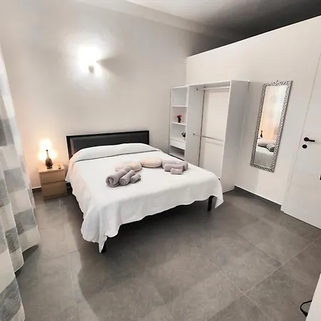 Station - Managed By Silvio